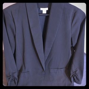 Gray 3/4 sleeve blazer